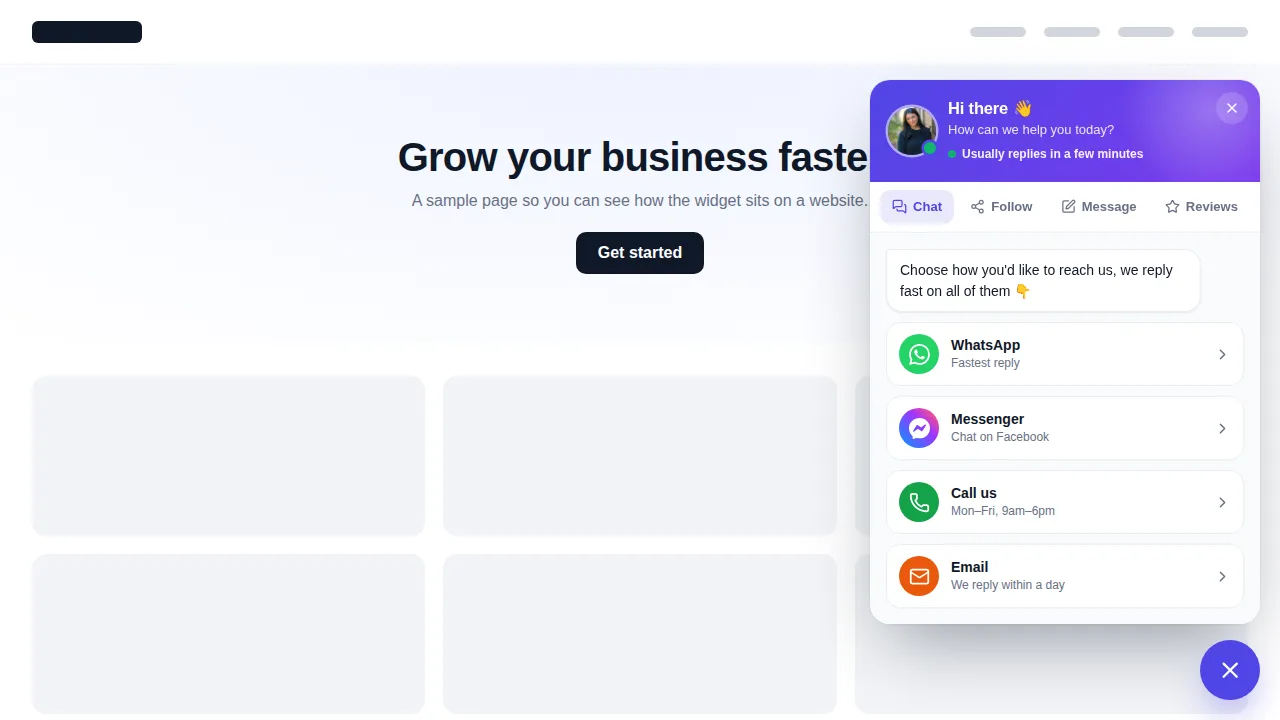 Multi-tab floating widget with chat, form and reviews tabs on a sample website